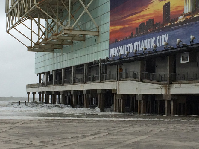 DUTCH FLOOD CONTROL EXPERT HAS TOUGH LOVE FOR ATLANTIC CITY